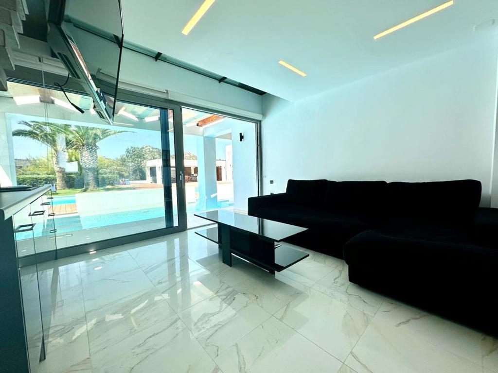 Leblanc Luxurious Beachfront Villa, Gcollectiongr Ermioni Exterior foto