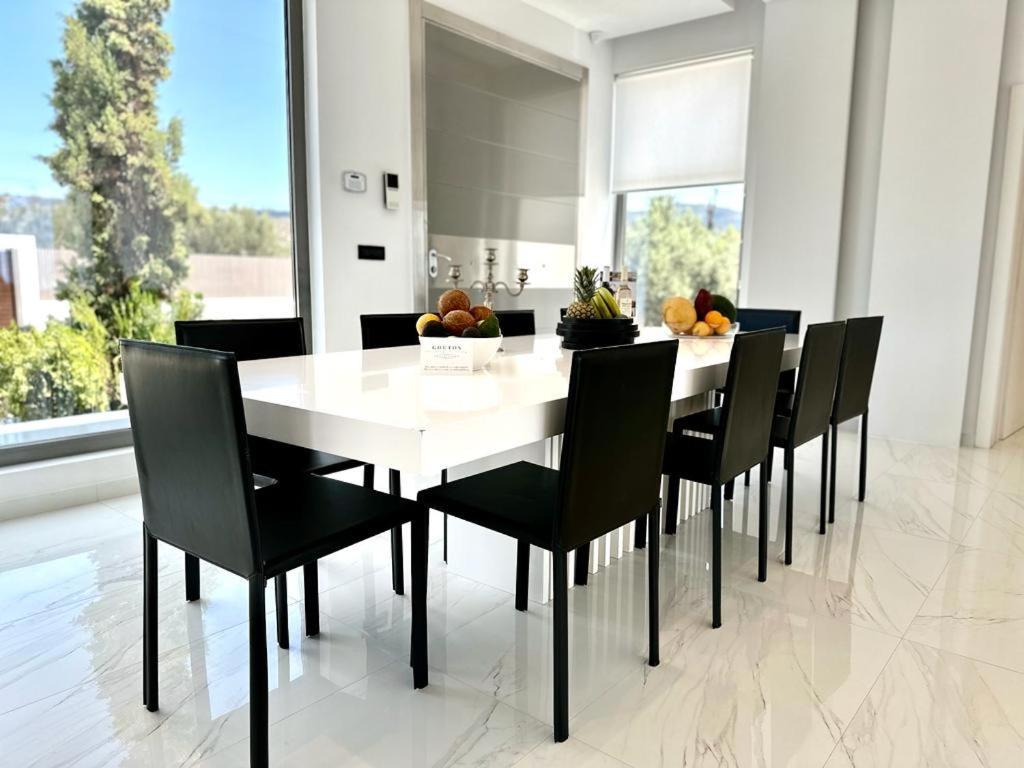 Leblanc Luxurious Beachfront Villa, Gcollectiongr Ermioni Exterior foto